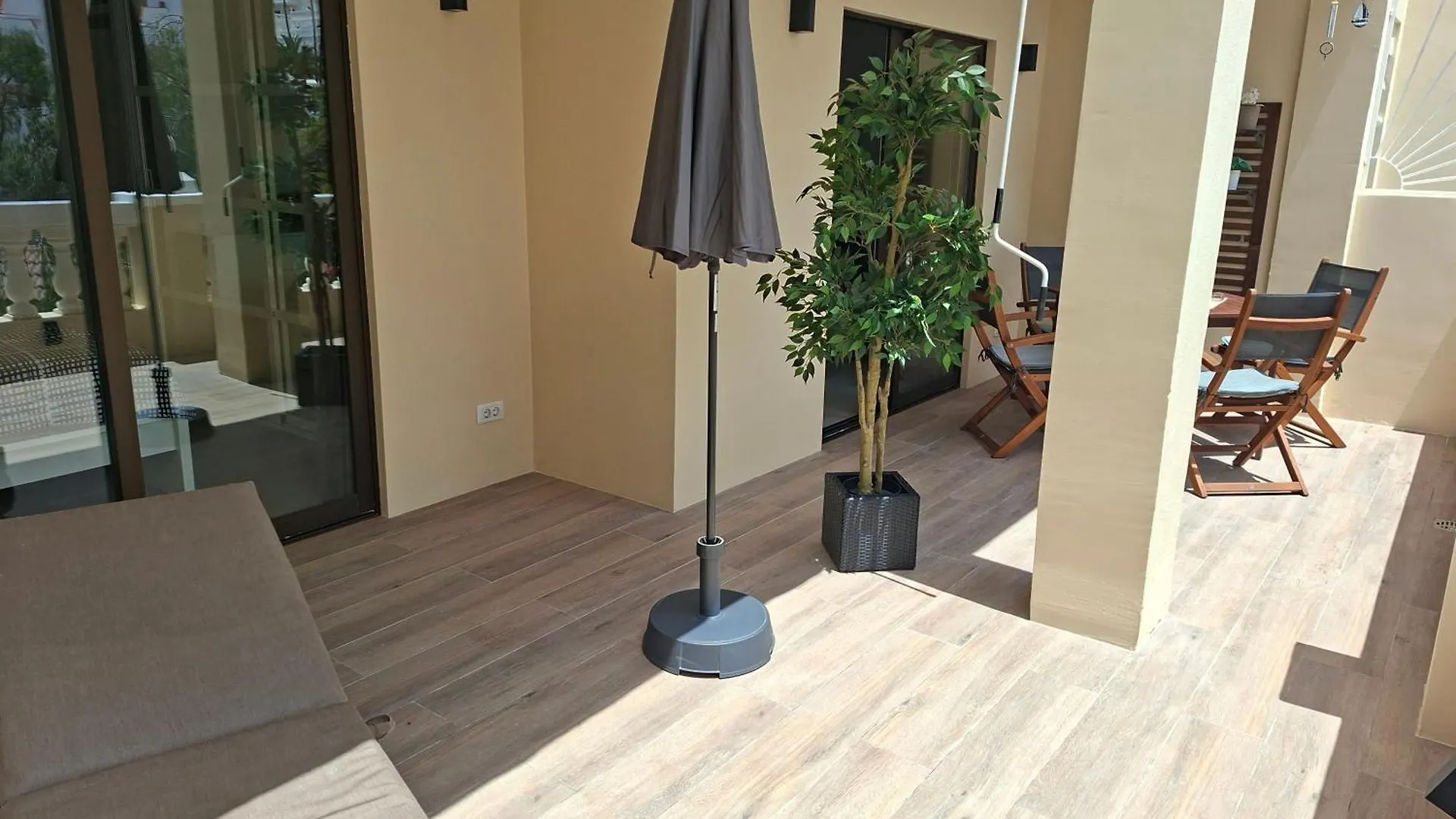 Nice 1 Bedroom Apartment Los Cristianos ספרד